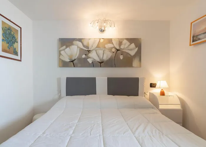 Bella Vista By Interhome Apartament Latte