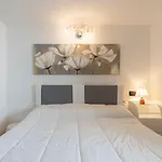 Bella Vista By Interhome Lejlighed Latte